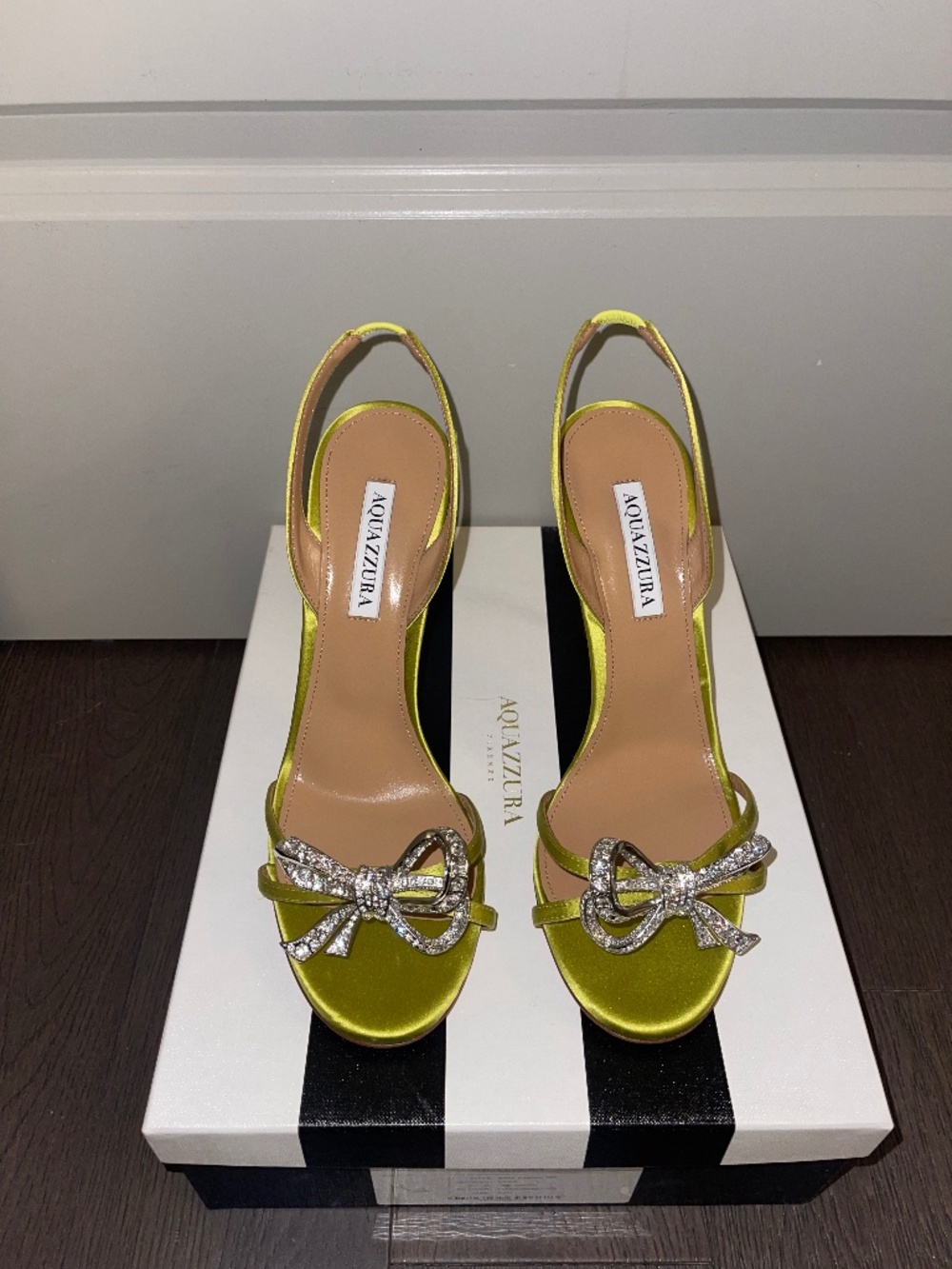 Aquazurra Babe Sandal 105 Satin in Lime Green